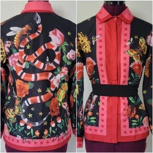 Garden Friends blouse small